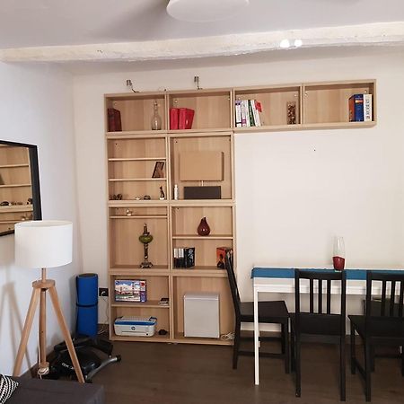 Spacious Town House With Balcony Montagnac  Εξωτερικό φωτογραφία