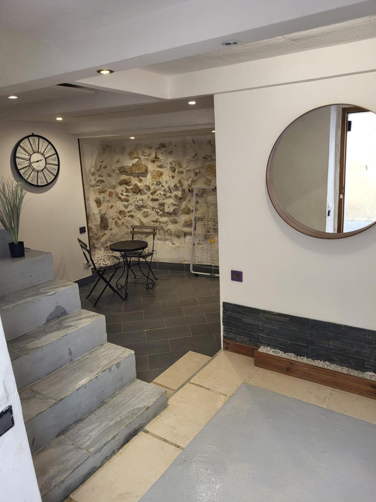 Spacious Town House With Balcony Montagnac  Εξωτερικό φωτογραφία
